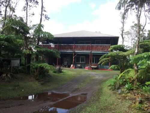 Aloha Crater Lodge and Lava Tube Tours - main image