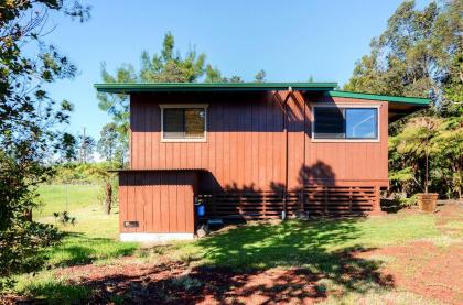 'Fern Cottage' Island Escape with Rainforest View! - image 3