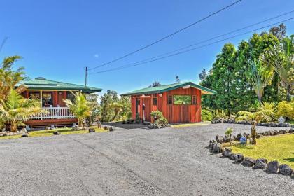 Cozy Volcano Studio with Phenomenal Rainforest Views! - image 10