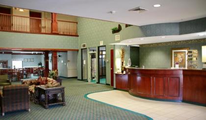 Grand Vista Hotel & Suites - image 6