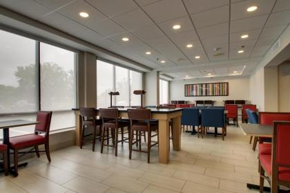 Holiday Inn Express Voorhees/ Mt. Laurel an IHG Hotel - image 11