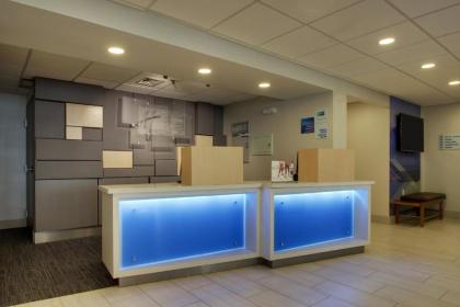 Holiday Inn Express Voorhees/ Mt. Laurel an IHG Hotel - image 8