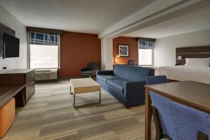 Holiday Inn Express Voorhees/ Mt. Laurel an IHG Hotel - image 9