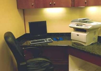 Hampton Inn Philadelphia/Voorhees - image 4