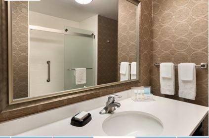 Hampton Inn Philadelphia/Voorhees - image 7