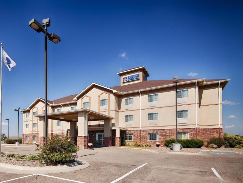 Best Western Plus Wakeeney Inn & Suites - image 2