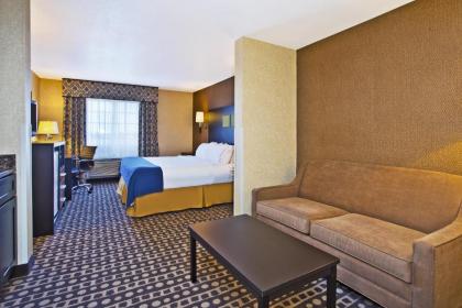 Holiday Inn Express Hotel & Suites Wabash - image 9