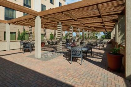 Hampton Inn & Suites Waco-South - image 3