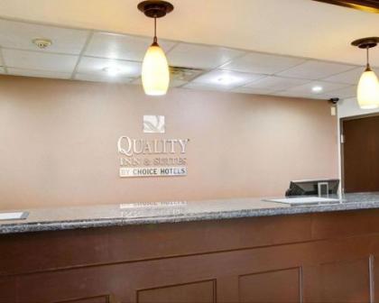 Quality Inn & Suites - image 2