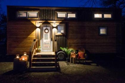 Elegant Tiny House in WacoâNear Magnolia - image 5