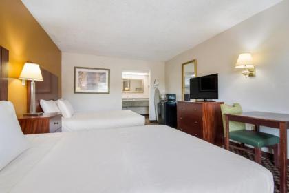 Americas Best Value Inn Wadesboro - image 10