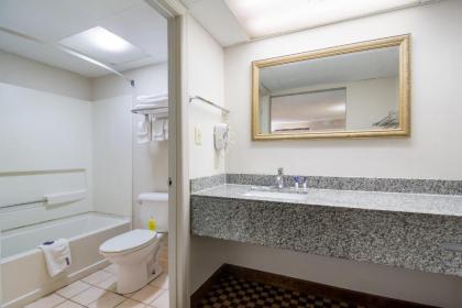 Americas Best Value Inn Wadesboro - image 14