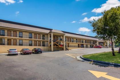 Americas Best Value Inn Wadesboro - image 9