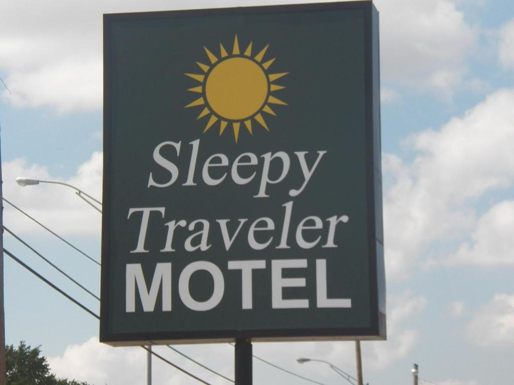 Sleepy Traveler Motel - main image