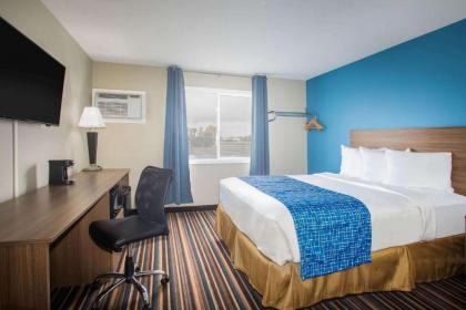 Travelodge by Wyndham Wahpeton - image 9