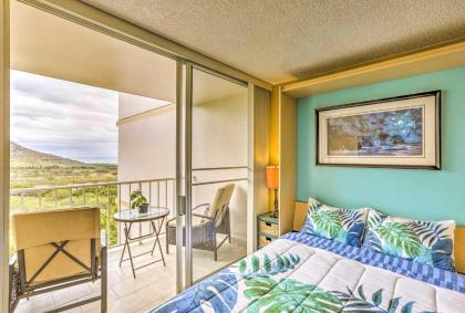 Makaha Studio with Mtn and Ocean Views - 1 Mi to Beach! - image 14