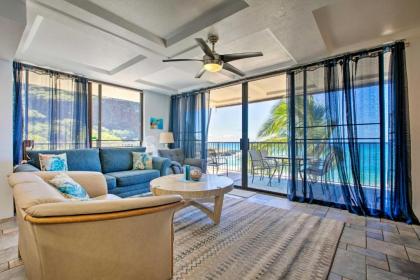 Updated Makaha Condo with Pool and Ocean-View Lanai! - image 12