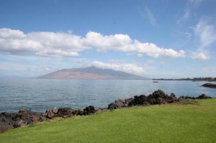 Kihei Surfside #314 by Ali'i Resorts - image 3