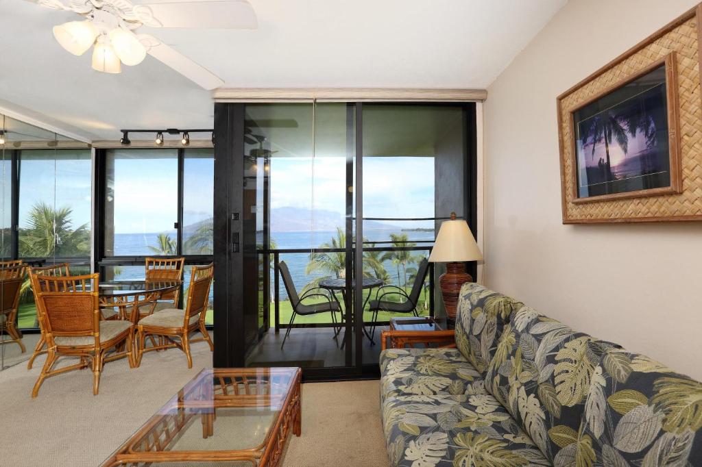 Kihei Surfside #608 by Ali'i Resorts - image 2