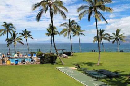 Kihei Surfside #211 by Ali'i Resorts - image 3