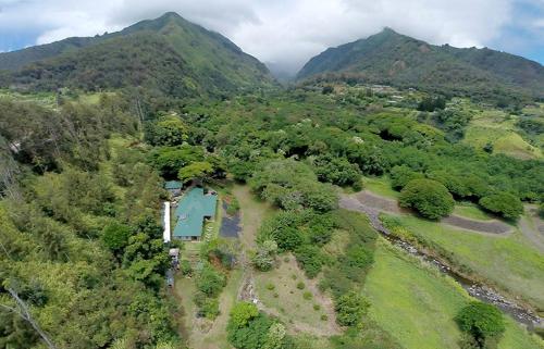 Iao Valley Inn - main image