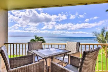 Amazing Oceanfront Maalaea Condo with Pool Mtn Views