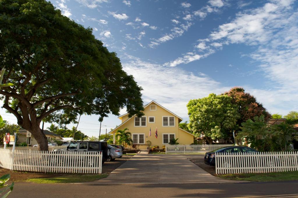 West Kauai Lodging - main image