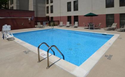 Hampton Inn Raleigh/Town of Wake Forest - image 2