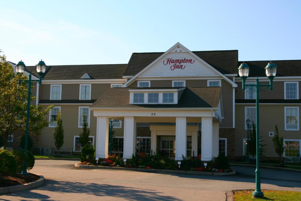 Hampton Inn South Kingstown - Newport Area - main image