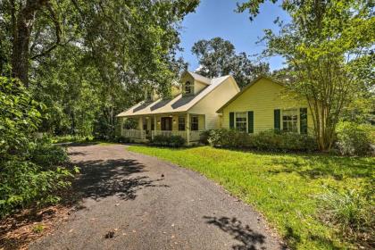 Home Nestled in Santa Fe Lake Trees with UF Parking! - image 11