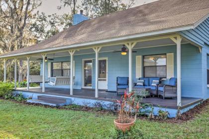 Gorgeous Waldo Home with New Dock on Santa Fe Lake!