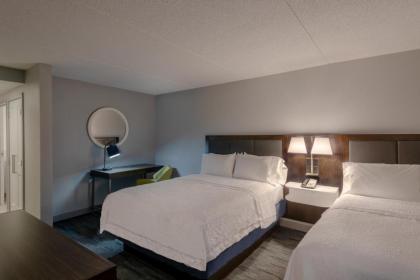 Hampton Inn Waldorf - image 13