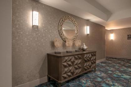 Hampton Inn Waldorf - image 9