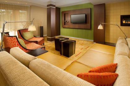 Courtyard by Marriott Waldorf - image 4