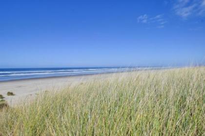 Beauty and the Beach Oregon