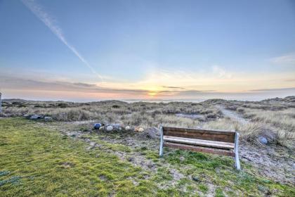 Sanderling Sea Cottages Unit A - image 4