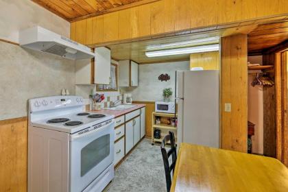 Sanderling Sea Cottages Unit 1 - image 8