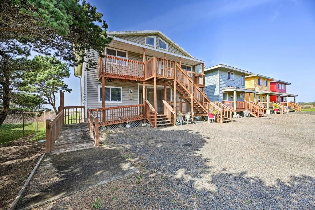 Sanderling Sea Cottages Unit 14 - main image