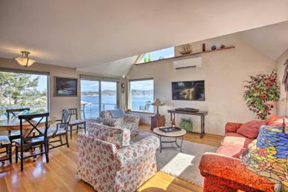 Waldport Beach House with Loft Grill and Ocean Views! - image 5