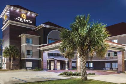 La Quinta by Wyndham Walker - Denham Springs - image 2