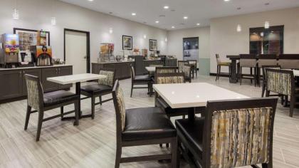 Best Western Plus Regency Park - image 8