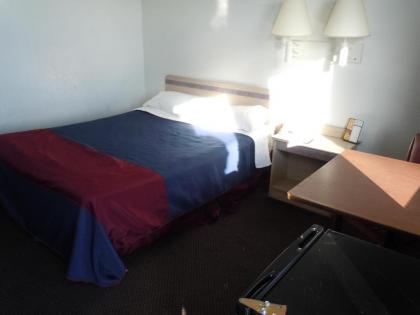 Travelodge by Wyndham Grand Rapids North - image 5