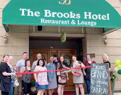 The Brooks Hotel Restaurant and Lounge - image 6