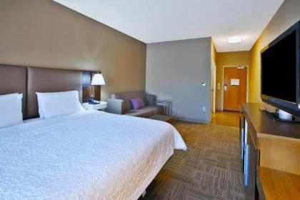 Hampton Inn Commerce/Novi - image 11