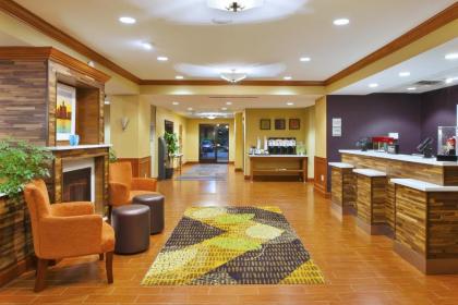 Hampton Inn Commerce/Novi - image 17