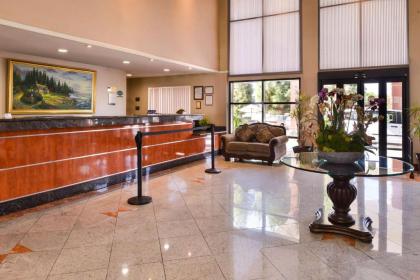 Quality Inn & Suites Walnut - City of Industry - image 2