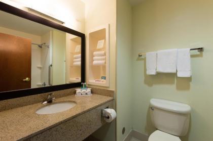 Holiday Inn Express & Suites Walterboro an IHG Hotel - image 2