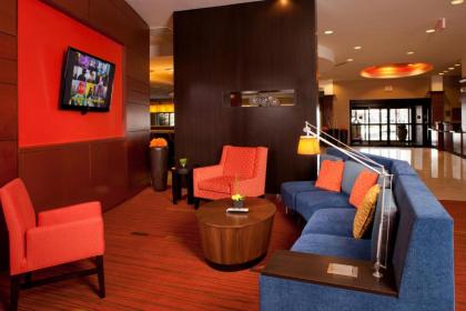 Courtyard by Marriott Boston Waltham - image 11