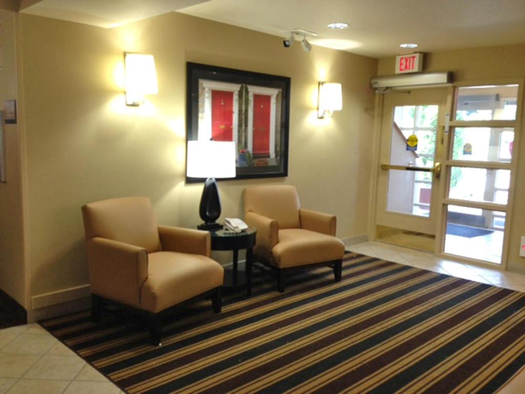 Extended Stay America Suites - Boston - Waltham - 32 4th Ave - image 6