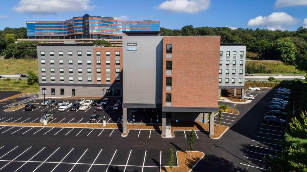 Fairfield Inn & Suites by Marriott Boston Waltham - main image